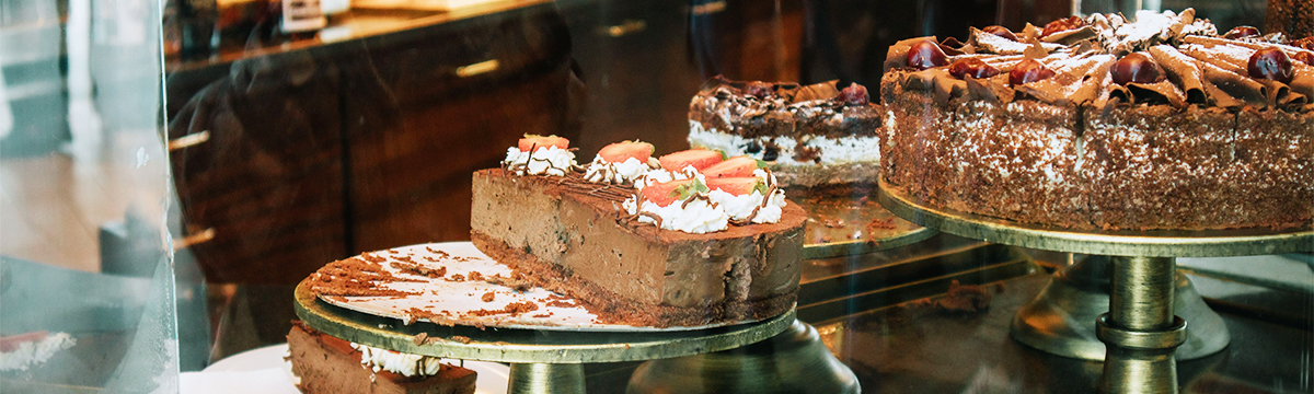 Cakes for Display